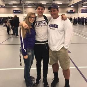 Meet your Posher, Barry